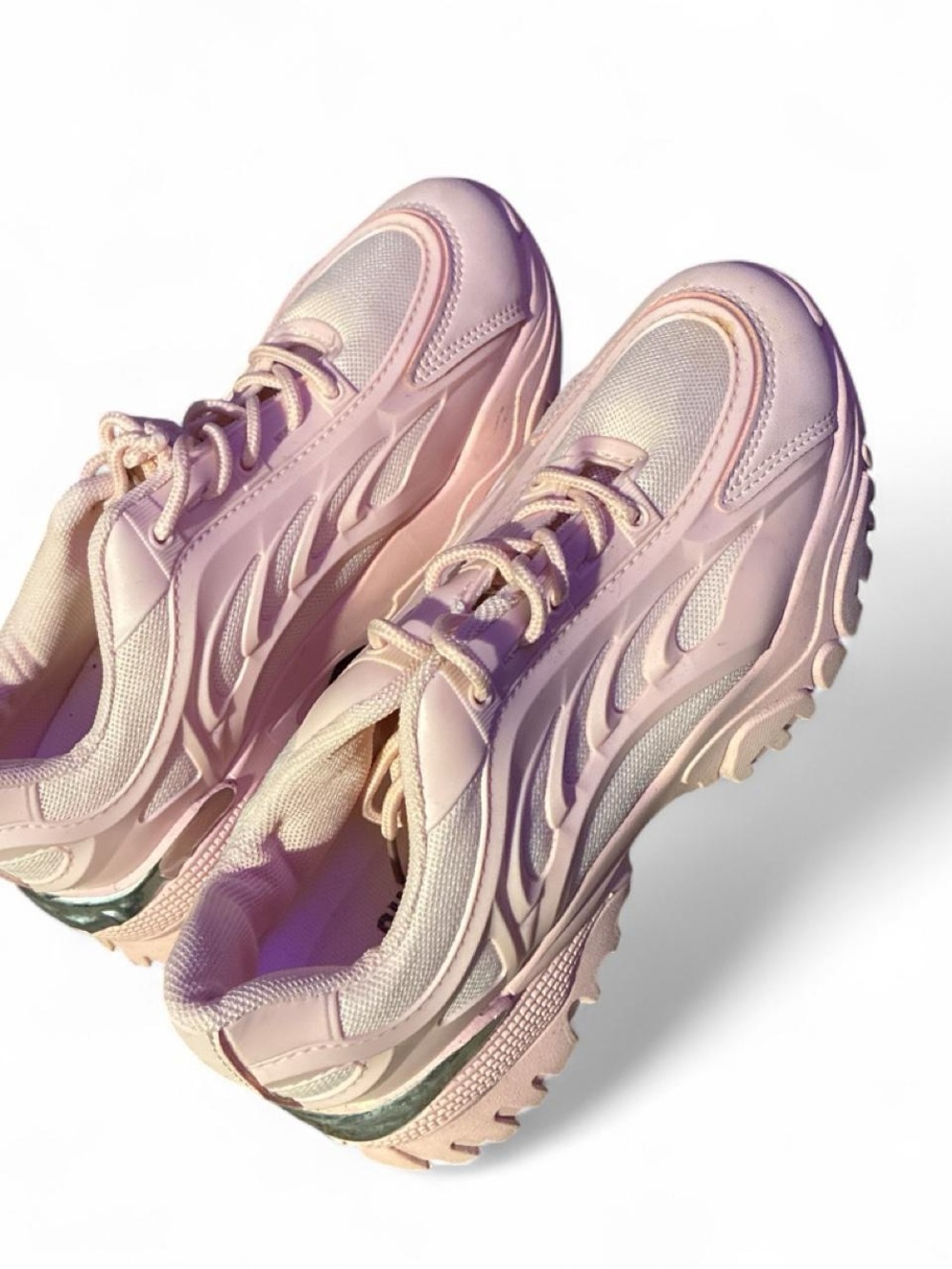 Women’s Pastel Pink Sneakers — Lightweight Everyday Trainers